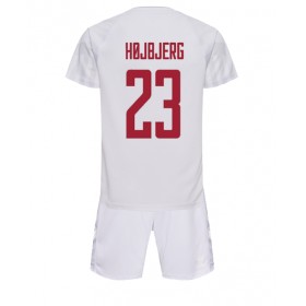 Baby Fußballbekleidung Dänemark Pierre-Emile Hojbjerg #23 Auswärtstrikot WM 2022 Kurzarm (+ kurze hosen)